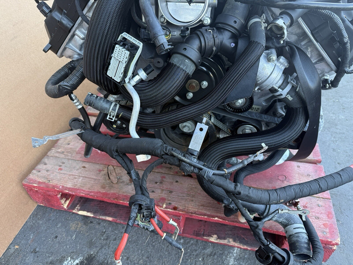 Ford Mustang GT 5.0L V8 Engine